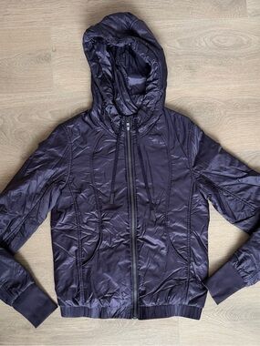 Lululemon Scuba Insulated Hoodie Glyde Jacket - Size 4